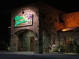 The brunch and breadsticks company responded directly, denying the claim. Coronavirus Olive Garden Gives Staff Paid Sick Leave As Food Industry Faces Reckoning Over Outbreak The Independent The Independent