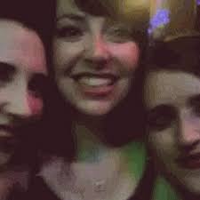 Leanne Cardwell (@LeanneCartwheel)