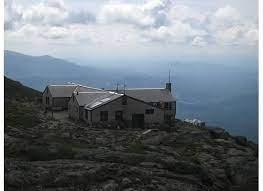 Today, it is the highest of the amc's huts, at an elevation of 5,030 feet, about 1,200 feet below the summit of the mountain. Lakes Of The Clouds Hut Picture Of Lakes Of The Clouds Hut Mount Washington Tripadvisor