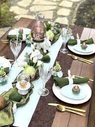 Easter Table Settings White Plates Green Napkins Dyed Eggs Bouquet Tulips Green Table Runne In 2020 Easter Brunch Party Easter Brunch Decorations Easter Table Settings