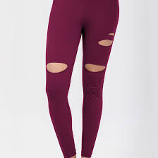 Most lululemon leggings are high waisted because it's a flattering rise that stays in place when you move. The 10 Best Yoga Pants Alternatives To Lululemon Of 2021