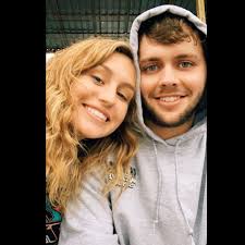 Happy Mother's Day to the best momma anyone can ask for! I love you momma 🩷