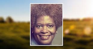 Mary Criss's Instagram, Twitter & Facebook