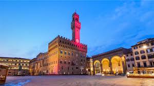 Palazzo vecchio is one of florence's premier museums, where you can explore many different layers of italian history since roman times. Der Palazzo Vecchio In Florenz Italien Blog