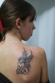 Tatouage Aile D Ange Dans La Nuque