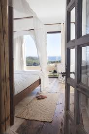 Une Envie De Soleil Et De Farniente Avec Les Vacances Qui Commencent N Oubliez Pas D Emmener Vos Crayons Moi J Maison Minimaliste Chambre Rustique Casa Deco