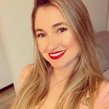 Camila Simon (@simoncamilaa)