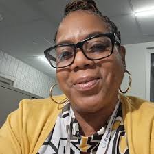 Fixed cat still in heat and hiding embarrassment