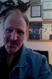 Hayley Kenyon's Instagram, Twitter & Facebook