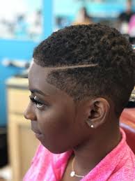 Coupes Coniques Courtes Short Natural Hair Styles Natural Hair Styles Short Natural Haircuts