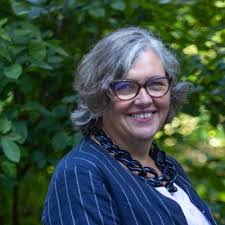 Gillian Stevenson's Instagram, Twitter & Facebook