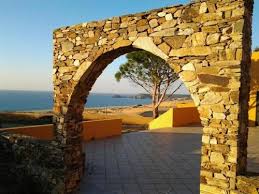 Come arrivare a torre dei corsari la località di torre dei corsari è raggiungibile dalla ss 131 provenendo da nord o da sud raggiungibile trovandosi in costa verde. A Hotel Com Appartamento 72 Apartment Torre Dei Corsari Italy Price Reviews Booking Contact