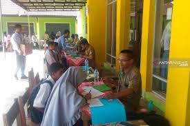 Check spelling or type a new query. Smk Negeri 4 Pontianak Buka Pendaftaran Bagi 637 Siswa Baru Antara News Kalimantan Barat