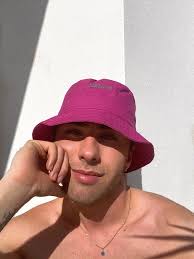 I don't mean to brag, but I swim without floaties