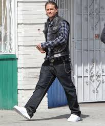Why does Jackson wear white tennis shoes on Sons of Anarchy? - Quora