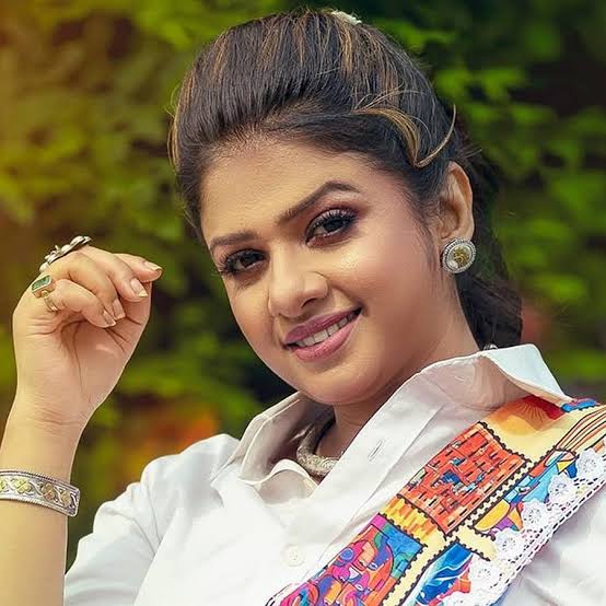 সত্যিই কি শীঘ্রই বিয়ের পিঁড়িতে বসবেন সুস্মিতা?