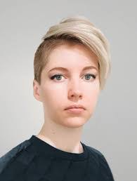 Polly Holland's Instagram, Twitter & Facebook