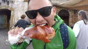 eating turkey legs at disney world