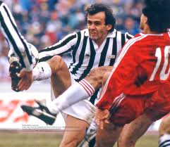 Everything you need to know about the intercontinental cup match between juventus and argentinos juniors (08 december 1985): Tphoto On Twitter Michel Platini Juventus 1985 Toyota European And South American Cup 1985intercontinental Cup Juventus Italy 2 2 Pk4 2 Argentinos Juniors Argentina At Tokyo On 8 Dec 1985 Photo By Masahide Tomikoshi Tomikoshi Photography