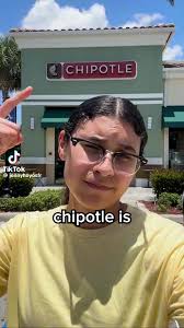 Jenny Hoyos (@jenny.hoyos)’s videos with original sound