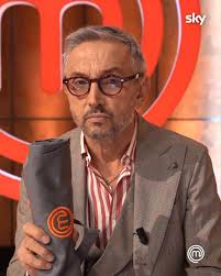 I nostri giudici ci tenevano a spiegarvi i Live Cooking, con degli  aspiranti chef molto speciali... 😍, #MasterChefIt , Endemol Shine Italy,  Sky, NOW, Chef Antonino Cannavacciuolo, Bruno Barbieri, ...