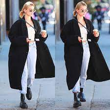 Hbc Sur Instagram New Haileybieber Out And About In Los Angeles Today March 2 2020 Swipe To See All Details Of Her Fashion Street Style Style