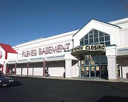 Filines basement ziyaretçilerinden 1 tavsiye gör. Filene S Basement Huntington Shopping Center Station 1 Shopping Center Station 1 Huntington