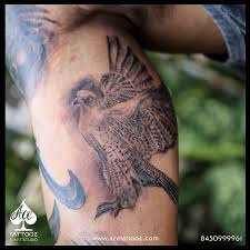 Share to twitter share to facebook share to pinterest. Top 80 3d Tattoo Designs On Hand Ace Tattooz Art Studio