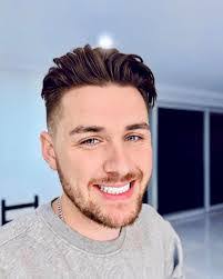 Dean Terry's Instagram, Twitter & Facebook