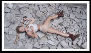 5 / 5 538 мнений. Screenshot From Miley Cyrus Wrecking Ball Cyrus Miley Wrecking Download Scientific Diagram