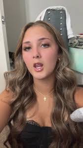 Molly Pullin's Instagram, Twitter & Facebook