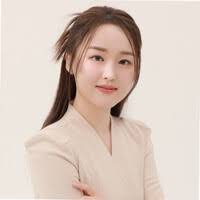 Blair ☆”님의 프로필 100+