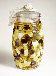 Kase Mit Oliven In Ol Rezept Oliven Antipasti Rezepte Oliven Selbst Einlegen