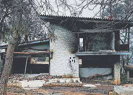 1,658 likes · 218 talking about this. Sto Katafygio Ths Sthn Kineta Kai Pali H Basilissa Ths Nyxtas Zwzw Sapoyntzakh Newsbreak