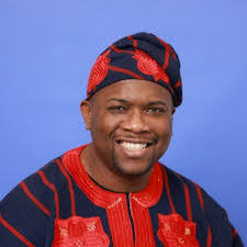 Kenneth Hoehn's Instagram, Twitter & Facebook