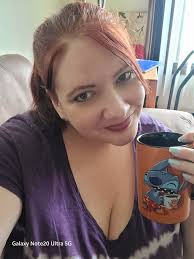 Happy Saturday. Hanging with my sister for a bit then heading to pack up  mom's place for moving. Hope everyone has a good weekend