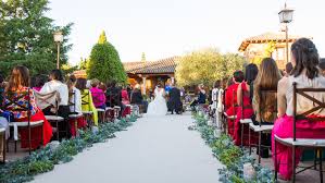Check spelling or type a new query. Decoracion Floral Para Una Ceremonia Civil Flores En El Columpio