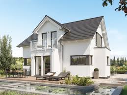 Viel spaß beim lesen unseres blogs. Einfamilienhaus Edition 125 V2 Mit Zwerchgiebel Hausbaudirekt De