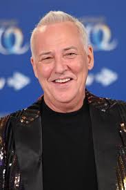 Michael barrymore has quit dancing on ice after breaking his hand during training, and will be michael barrymore is returning to tv. Heartbreaking Plea To Michael Barrymore From Dad Of Man Found Dead In Pool Birmingham Live