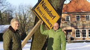 Ein rustikales naturstammhaus lag aber fernab des familiengeschmacks, auch ein 'zu viel an holz' sollte vermieden werden. Als Niendorf Den Kreis Wechselte Bienenbuttel Luneburg