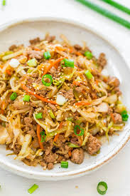 This weight watchers southwest egg roll in a bowl recipe is a delicious and easy zero point meal! Chicken Egg Roll In A Bowl Stir Fry 15 Minutes Averie Cooks