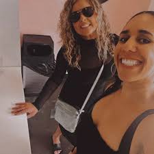 best mom ever · 80M threads