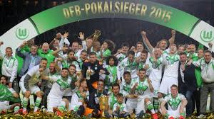 In diesem artikel erklären wir euch, wie ihr rb leipzig gegen den vfb stuttgart heute live im tv und. 109 Bilder Vom Dfb Pokal Finale In Berlin Borussia Dortmund Gegen Vfl Wolfsburg Bvb 09