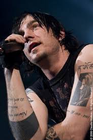 HAPPY BIRTHDAY TO ADAM GONTIER!! MAY 25TH : r/Threedaysgrace
