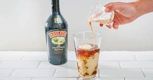 What should you not mix with Baileys?