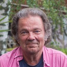 Daniel Nylund lupaa...