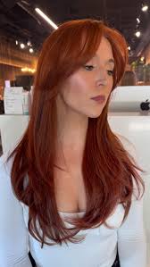 Brunette ➡️ vibrant redhead ! Comment formula for everything I used•, •, •,  •, •, •, •, •, •, #brushsalonyvr #vancouverhairstylist #yvrhair #foryou  #hairlove #vibrantred #copperhair #redhair ...