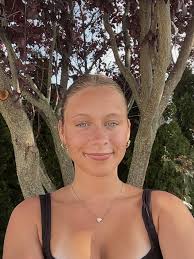 HBD my Hanny B🍾🤎 So many moments so many mems. Just grateful I get to  share this life with you. 26 is gunna be a party!