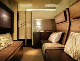 10 First Class Airplane Seats That Are Nicer Than Your Apartment Flight And Hotel Airline Seats First Class Airline
