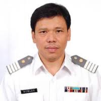 50+ "Efren Robles" profiles